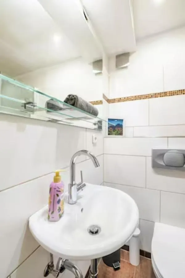 Appartement Grosszuegige 185M2-Altbauwohnung In Bestlage 7Zimmer-2Baeder-2Kuechen-2Wcs Hamburg-Harburg Duitsland