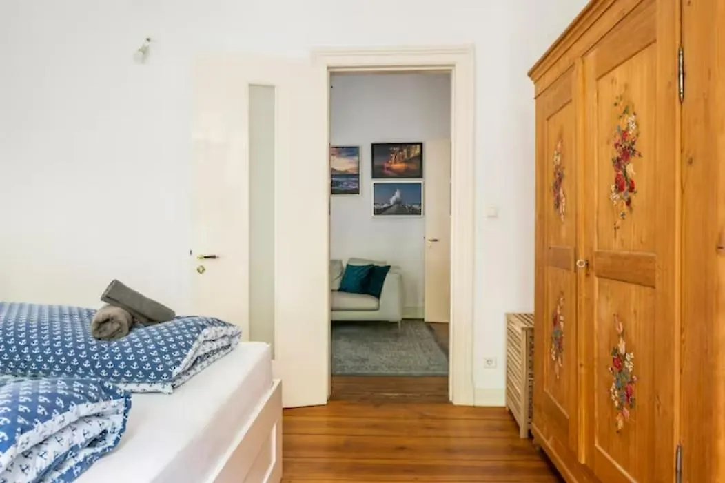 Grosszuegige 185M2-Altbauwohnung In Bestlage 7Zimmer-2Baeder-2Kuechen-2Wcs Hamburg