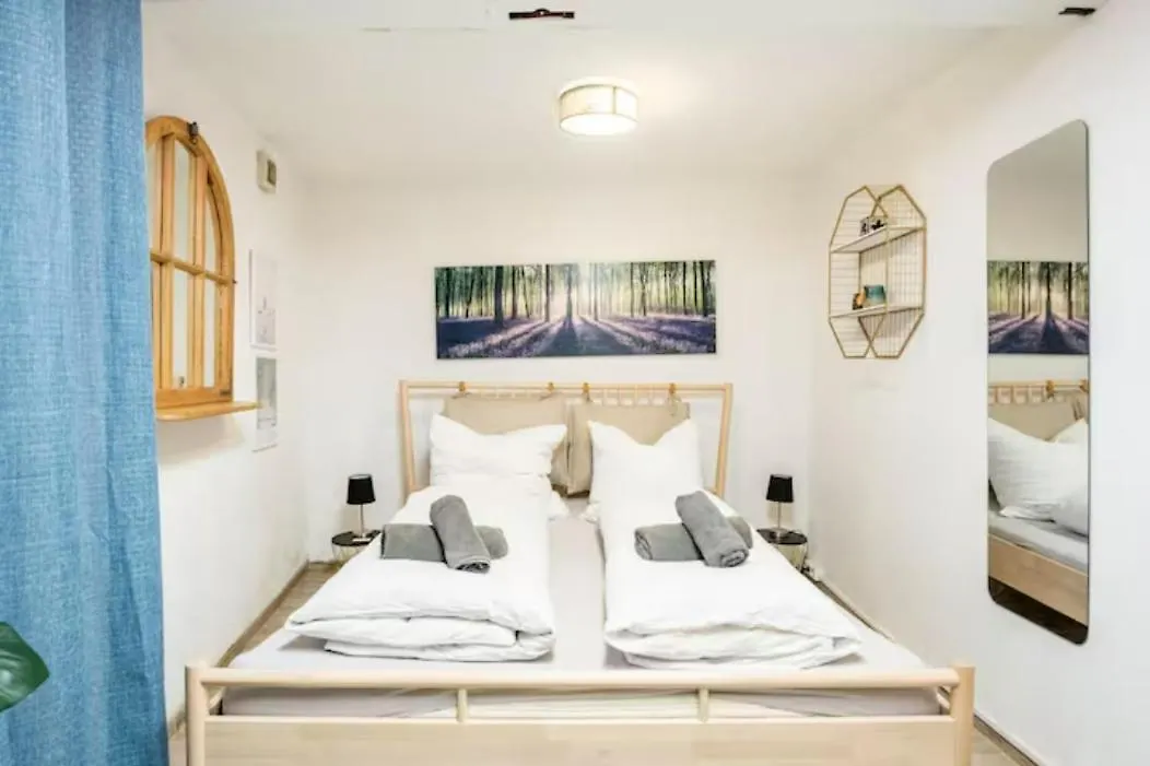 Grosszuegige 185M2-Altbauwohnung In Bestlage 7Zimmer-2Baeder-2Kuechen-2Wcs Hamburg Germany